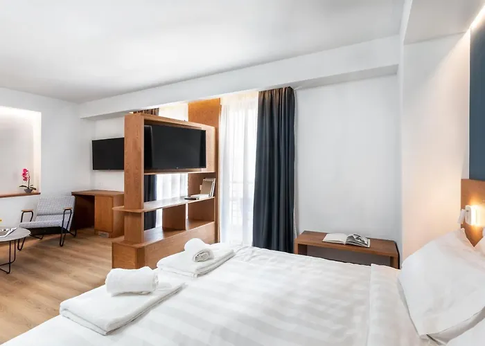 Days City Suites